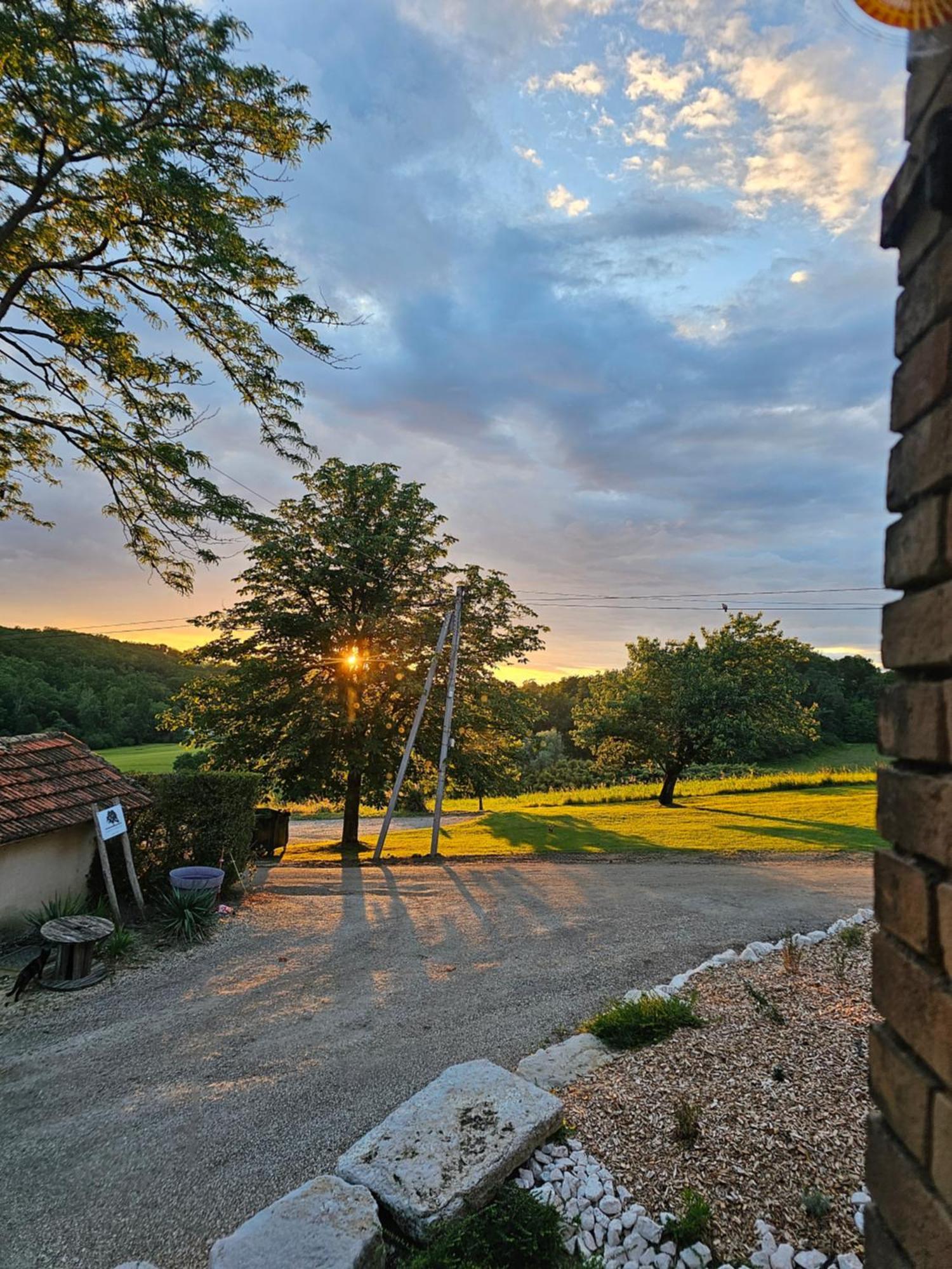Domaine De Massoulac Molieres  ภายนอก รูปภาพ